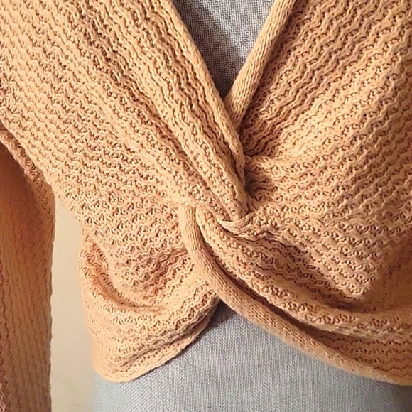 Moondance Blush Pink Cropped Twist Back Sweater Womens, Size: S - Picture 4 of 7